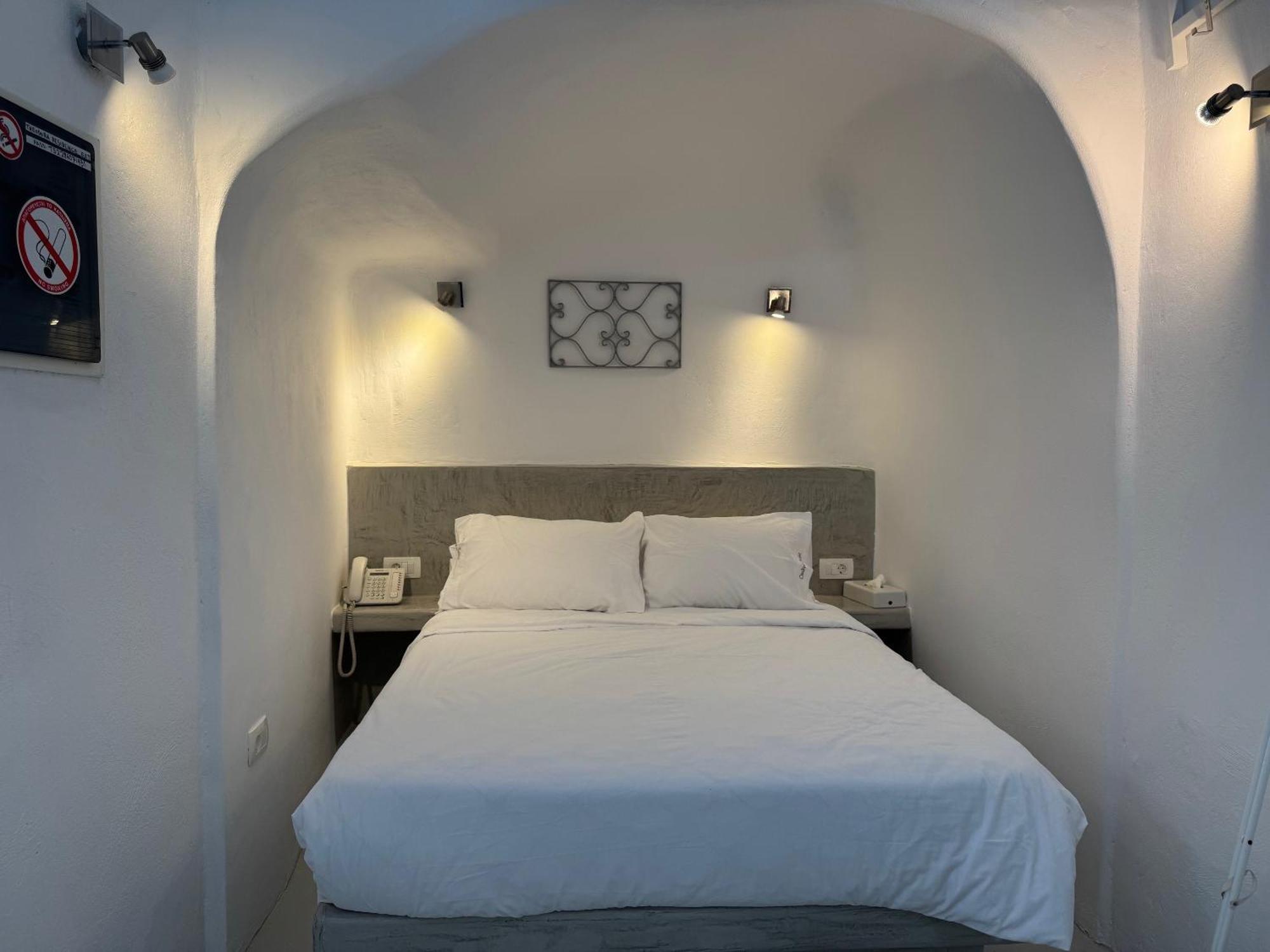 Theodora Suites (Adults Only) Ия Экстерьер фото